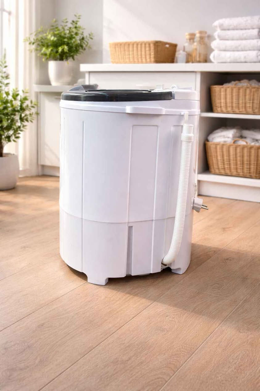 👩‍🎓 ساكن بقسم داخلي وتريد غسالة صغيرة وسريعة؟

👶 عندك طفل ومتريد تغسل هدومه وية باقي الغسيل؟

👟 تحب تحافظ على نظافة احذيتك وتغسلهم بسهولة؟

الحل الأمثل بين إيديك ✅

غسالة German Plus R-1160 الحوضية 🌀

صغيرة، عملية، وتغسل وتعصر بوقت قصير 💦

صغيرة بالحجم.. كبيرة بالأداء 👌

✔️ تغسل وتعصر بوقت قصير

✔️ سعة 4.5 كغ تناسب البيت والطلاب

✔️ فرشاة خاصة لتنظيف الأحذية والملابس الملطخة بغداد, العراق


**إذا كنت صاحب هذا الإعلان وتريد حذفه لأي سبب، رجاءا أرسل رسالة إلى الدعم الفني**