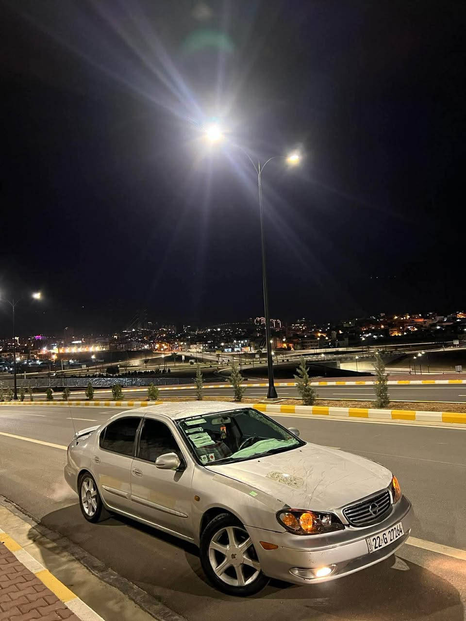 ماگزیما 2000
ڕەقەم ئەسڵی بەشەرت
سەنەوی تا ٢٧تازەیە تەحویلو خەرامە بەشەرت
گیرو مەکینە تەبرید ساردو گەرم بەشەرت
سەیارەکە ٤تایەو ویلی لۆکم سەرخستوە ئەو ویلانەی لەسەر نیە هەموو گیانی بەشەرتە 
١٥رۆژە مەکینەی ئەوروپی دەرەجە یەکی سەرخراوە سەیارەی مالە کامل مەسرەف کراوە جەمەلەقی سەکن لیدراویکی هەیەو تەواو سەیارەکە لەسەر جوانی عام پەمپ کراوە دەعمی قورسو وەرگەراو نیە 
٦٢گەلا مەعامەلە
گۆرینەوە ئەکەم لەسەر دلگرتن
سلیمانی *********** السليمانية, العراق
