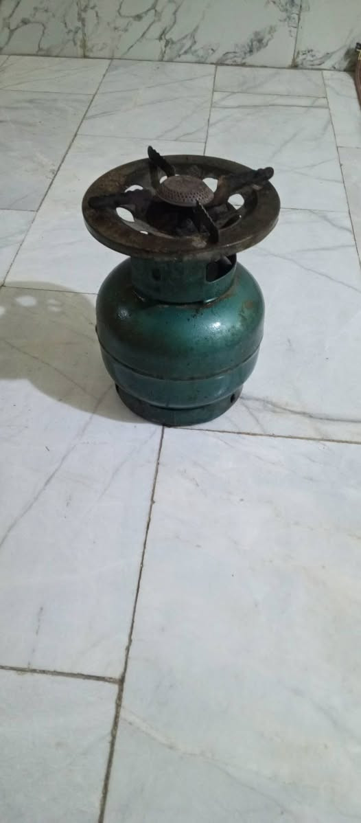 كوزان للبيع طباخ متنقل او بيه غاز مليه للبيع السعر 25 الف


**إذا كنت صاحب هذا الإعلان وتريد حذفه لأي سبب، رجاءا أرسل رسالة إلى الدعم الفني**