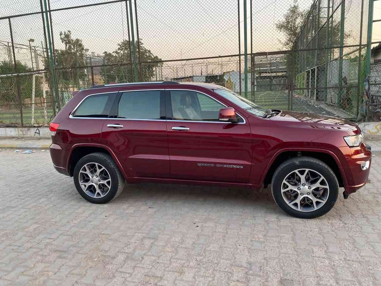 السلام عليكم
جيب اوفرلاند موديل 20 
كفاله عامه من صبغ وتبديل ومكينه وكير 
بيها بارد اربع صابع بالباب وره سايق 
ماشيه سياره 100 ك 
ابسمي شخصيا 
معروفه موصفات الاند 
مكاني الشعله بغداد 
السعر 290 
رقمي ***********
