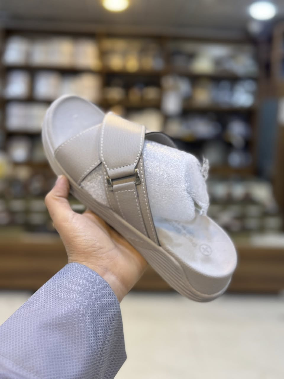 شحاطات تركي جلد اصلي طبي
القياسات 40.41.42.43.44.45.46
السعر : 10.000 💥
الشهم للزي العربي الشرقاط السوق الجديد قرب صيرفه البهار رقم المحل c1
***********
***********
خدمه توصيل جميع المحافظات 5000
