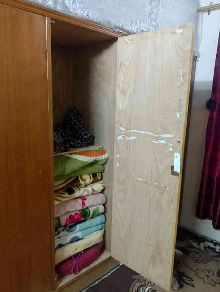 للبيع كنتور 5 ابواب خشب عراقي صاج شغل وسط نظافه 70 بل 100
العنوان جانب الايمن حي الرساله. السعر 175 الف وبي مجال للطيبين شراي اتصل 😊 ***********
***********
