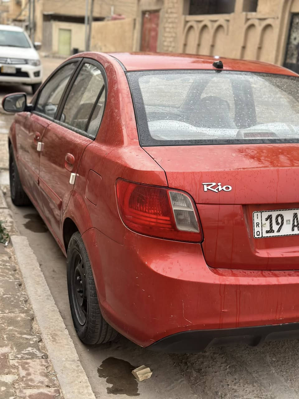 كيا ريو
السعر:66 فقل قفل بدون عملة

مديل2012 خليجي
مكينة 1600ccدوش
 سيارة گير ومكينة مكفولات  سياره خير من الله  سنويه وهزه جديدة 

تخم تاير جديد

صدر جديد

تبريد ثلج

السيارة مصبوغة حزام 

القمارة بدون صبغ وبدون تعديل(مكفوله)

وبيها جراد بسيط بالبنيد 

مكان السيارة كربلاء 

للأستفسار :***********
