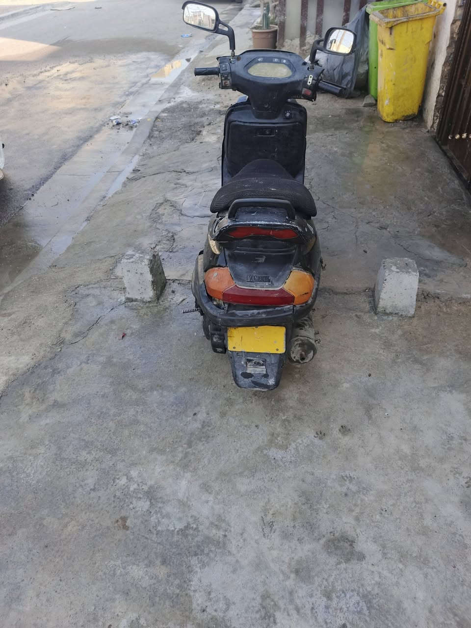 دراجه فصائي 140 شلعه ومعدل فول كيلو متر شغال الدراجه نكره هندر الكهربائيات جانت كلها تشتغل م̷ـــِْن غسلتها طفن هسا هندر تشتغل بس نقصها  بريك الخلفي خلصان الدراجه تاخذه •اللّـہ̣̥ وكيلك مال كراب ماتوكف رايدها ب 180 ومجالها بسيط عنواني بغداد حي العامل ***********
