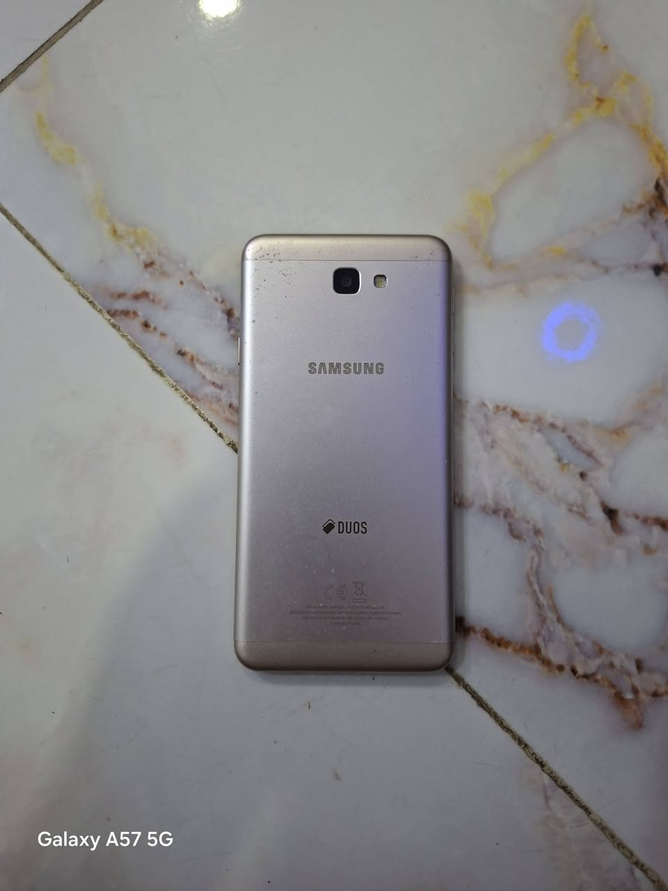 السلام عليكم j7prime2 للبيع ب ٥٠
الجهاز نضيف ذاكرة ٣٢ فقط بي فطر بالشاشة اي تأثير ماكو بدون تصليح بغداد الشعب ***********
