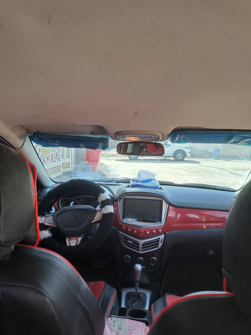 السلام عليكم
عندي سياره صيني فاو أولي كير اوتوماتيك مكفوله موديل ٢٠١٥ رايدها ب٥٥ ورقه مكان دغاره


**إذا كنت صاحب هذا الإعلان وتريد حذفه لأي سبب، رجاءا أرسل رسالة إلى الدعم الفني**