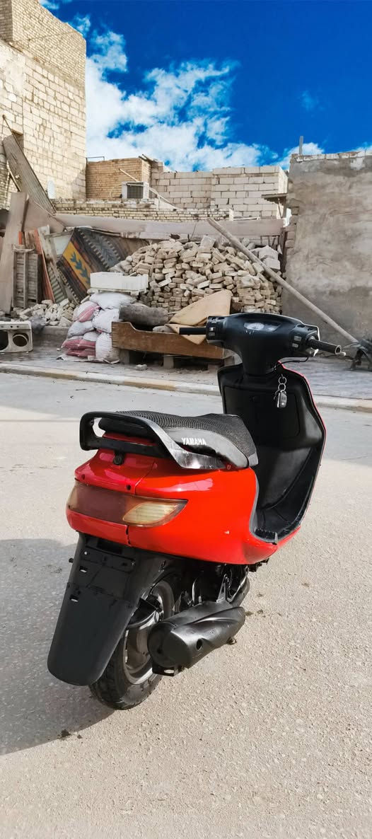 سلام عليكم فراشه للبيع مفتوحه مبدل بوش وبستم حاويه 
سعرها250 وبيها مجال عنوان شاميه ***********
