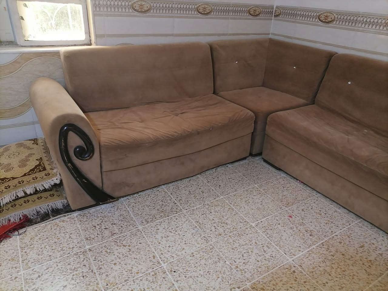 السلام عليكم ورحمة
يوجد دوان للبيع مكان مفرق حويجه الحصان
اتصال ع هذا رقمي
***********
سعر مناسب
