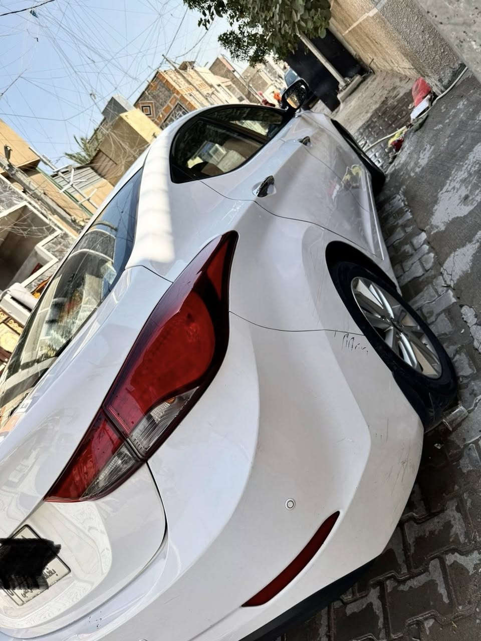 السلام عليكم 
النترا 15 ماشيه 107 بيها بارد فقط بدون صبغ + القماره مكشطه دائره صغيرة موضحه بل صور + صور السونار مرفقه ( كير محرك صدر كفاله ) المكان بغداد 
السعر 125 
***********
