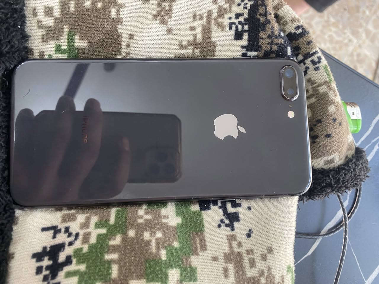 تلفون آيفون 8 بلاص 
جديد بطريه 100 
ذكره 64
بوجي 60 فريم 
تلفون نضيف كلشي ما مبدل 
سعره 125 بي مجال 
 قم ***********
