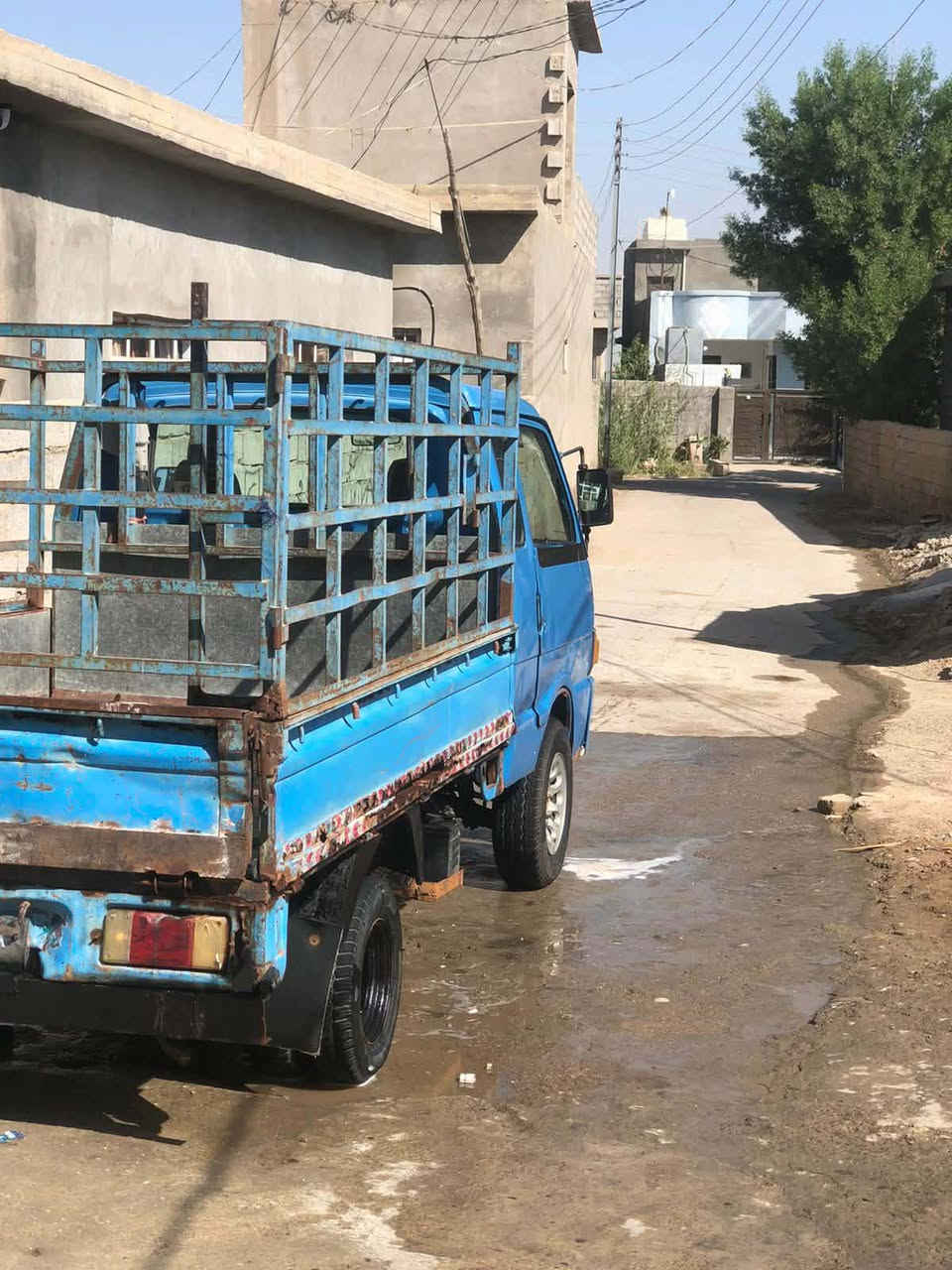 سلام عليكم كيه موديل 94 كير محرك مكفوالت شاصي رقم شاصي مكفوالت كهربائية شغاله رقم ديالى نكلزي بسمي قبل شهر رقمهته تايرات جدد مكان سياره بغداد سبع البور سعر 42وبيه مجال اتصال عل رقم ***********
