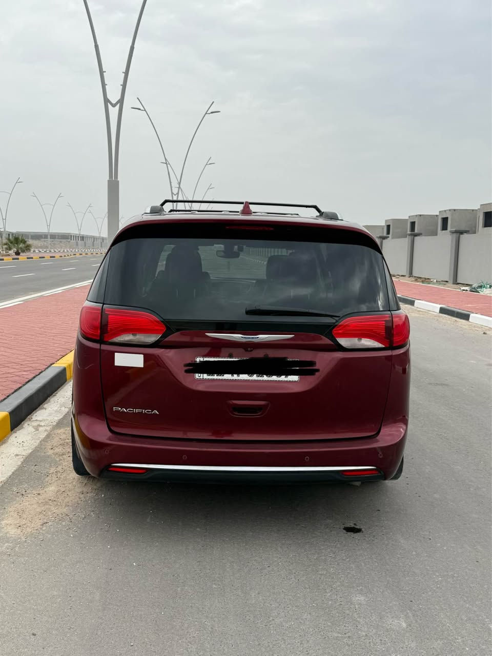 كرايسلر باسفيكا 2018 CHRYSLER PACIFICA
رقم بغداد
ماشيه 71
فول مواصفات ماعدا الفتحه

1-بصمة تشغيل وابواب 5
2-هاند بريك بصمة كهربائي
3-محرك 6 سلندر 3600
4-تدفئة بالمقاعد
5-رادار امامي وجانبي
6-ابواب كهربائيه تحكم بالبصمه غلق وفتح وبصمه ابواب
7-صندوق كهربائي شفط بصمة
8-رادار امامي خلفي بريك ذاتي التوقف مانع تصادم
9-كشنات جلد vip منفصل 7 راكب
10- مانع انزلاق 
11-كشن خزن ميموري حركات 2
12-تنبيه الخروج عن المسار
13- تبريد مركزي 3 قطع منفصل
14-تشغيل عن بعد
15-كير ماوس 
16-مثبت سرعه
17-منافذ USB وغيرها متعدده
18-حاكيات متعدده
السياره ضربتها بسيطه وجاهزه من كلشي ومابيها نقص شغل واطلع 
السعر 200 وبيها مجال 
للاستفسار 
+964 771 749 1107
*********** البصرة, العراق
