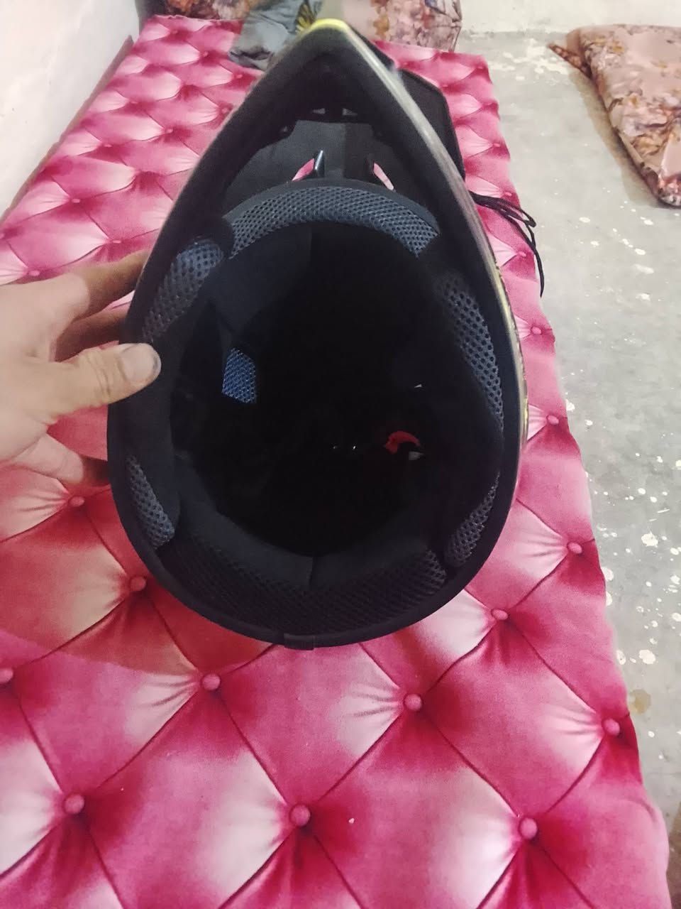 شباب خوذه مال دراجه ترهم للقفاز هم لوووك بعدها سعرها 20شراي تعال خاص وتدلل


**إذا كنت صاحب هذا الإعلان وتريد حذفه لأي سبب، رجاءا أرسل رسالة إلى الدعم الفني**