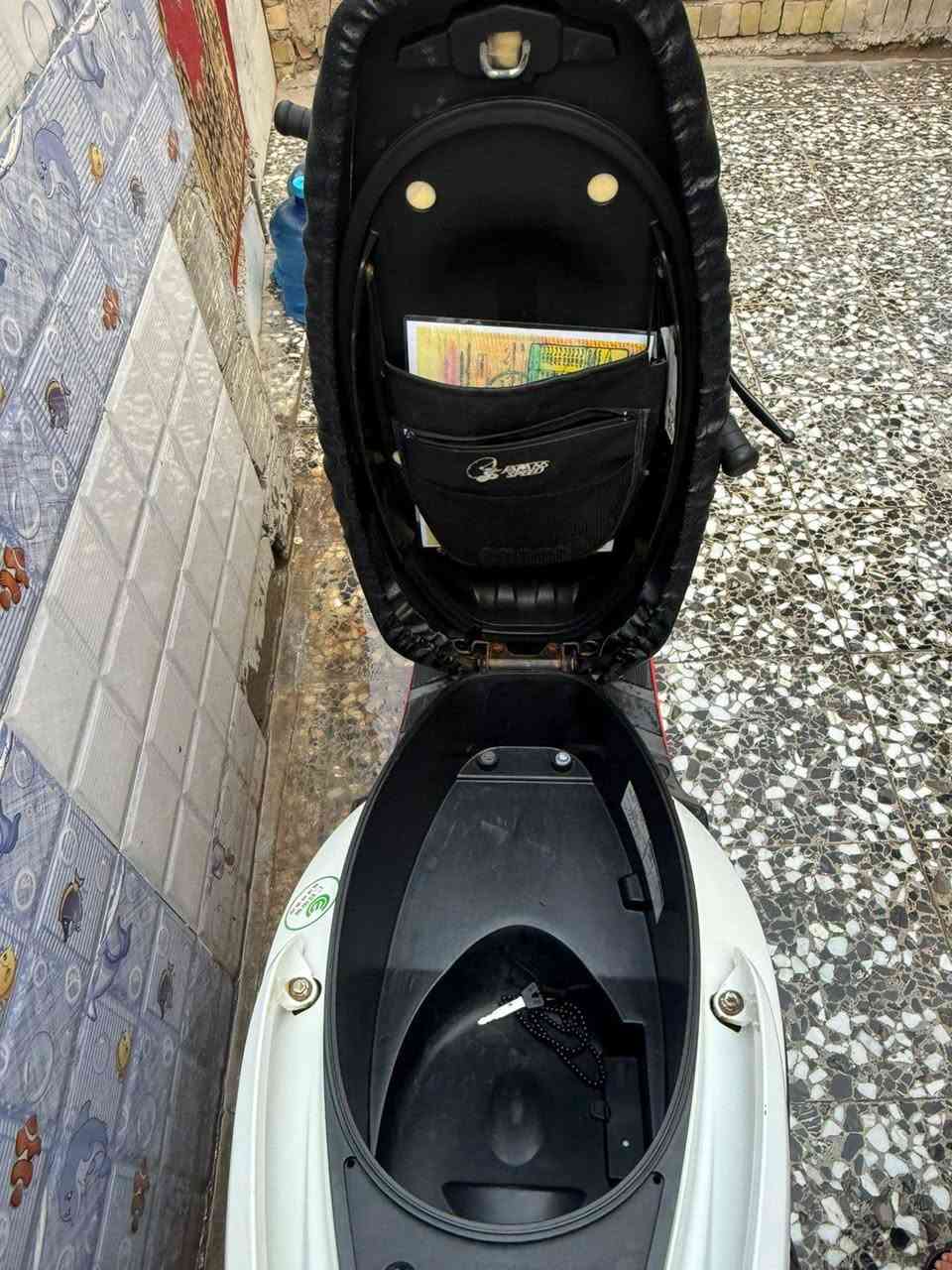 دراجه جيتي ار صار شهر من نازله من رمبه أوراق كامله دراجه مطالع بيه بس غسل وطابكه امانت الله السعر مليون و300 مكاني بغداد البلديات ***********
