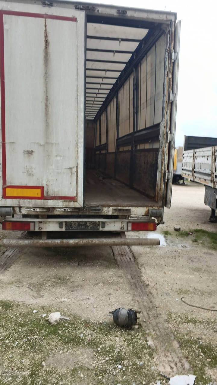 السلام عليكم وصول تريلا اورفليه تشادر موديل 2006 للبيع من شركه الجاسم 0951635304


**إذا كنت صاحب هذا الإعلان وتريد حذفه لأي سبب، رجاءا أرسل رسالة إلى الدعم الفني**