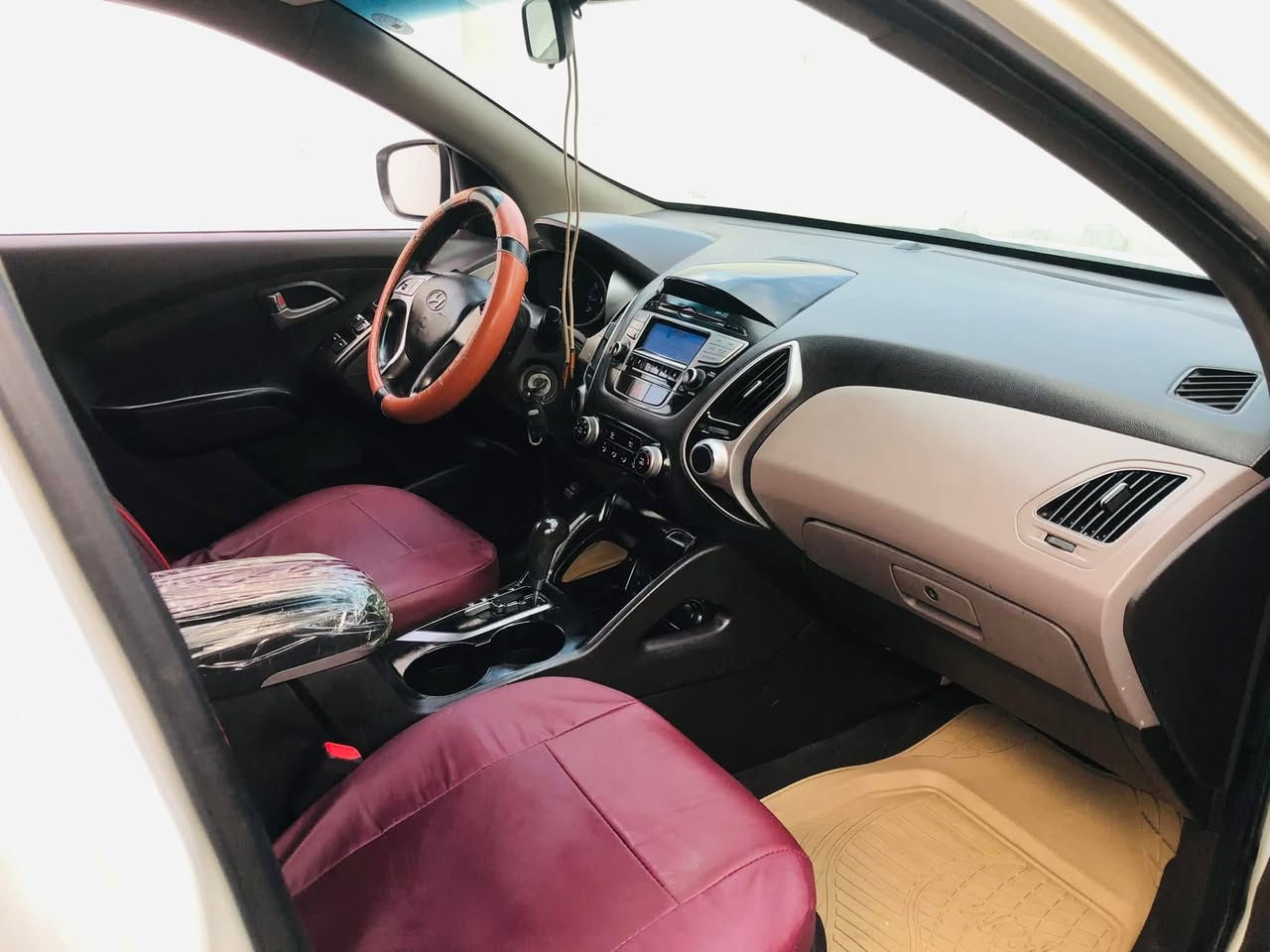 السلام عليكم  للبيع توسان 2010 شكل 13   خليجي مكفول واسط قضاء الصويره   ***********
