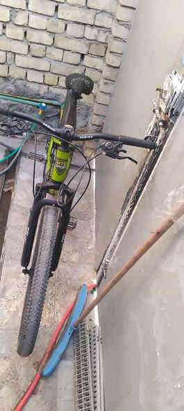 البناتي حجم 26 ويا كشن مال سيباية ابو التچوة ووالصينية الي تغطي زنجيل
مال سباق سريع طلقة ونضيف ومبدل مكينة شيمانو جديدة  
مكاني بغداد  
تواصل هنا أو على الواتساب
***********
