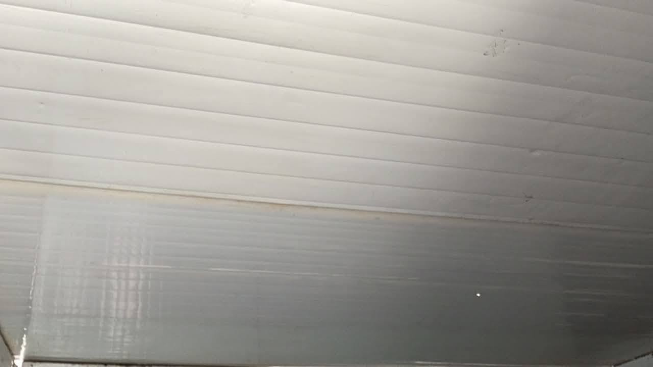 سندويج بنل الاصلي 7 قطع ع 7 متر  
9قطع ع 3امتار 
2قطع ع 3امتار 
4قطع ع متر ونص
 جداري وسقفي  /وبيبان ثنين سعرهن١٥٠ فقط البيبان ثنينهن ب ١٥٠ استفسار رقمي ***********
