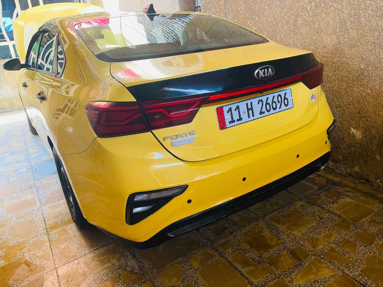 السلام عليكم 
فورتي 2019 وارد امريكي 
حادث البنيد ربع منه تعمير 
والجاملغ مبدل بدون ايرباك 
رقم بغداد بسمي تحويل ثاني يوم 
مصفره هيئه وغرامات 
مكينه 2000دوش 
تخم تاير جديد 
صدر امامي خلفي جديد 
شرط اترايهة زيرو 
تبريد ثلج خير من الله 
مسويلهة ادامه كامله ابلكات جدد 
نوزلات غرف الاحتراق
لايت زنون اشاير بلمري 
شاشه كار بلي 
بكلايت الد 
سياره خير من الله مناقصهة برغي 
سياره نضيفه كلش يشهد الله 
شراي يتصل واني خادم 
مكاني بغداد 
***********
