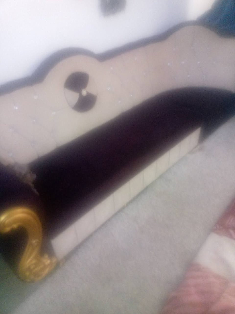 تخم قنفات للبيع هما وطبلاتهن كساس نضيفات كلش الشراي يدخل خاص وهاذ واتسابي***********
