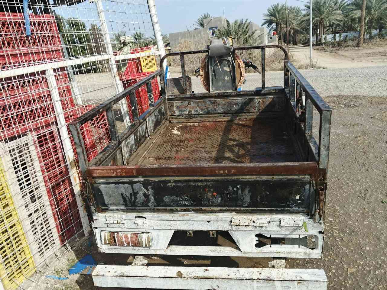 سلام عليكم ستوته للبيع موديل 13بيهه باج اوراق اصولي لحمتلهه بلركبه تقويه مكينه 25مفتوحه مره سعر 750وبيهه مجال قليل مكاني بابل حمزه الغربي خيكان الغربي ***********
