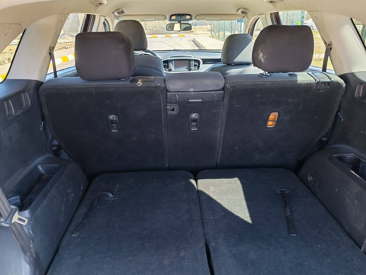 @
سورنتو امريكيه 
موديل 2020
حجم المحرك 6سلندر 
السعر 164
ماشيه 120
بيها صبغ موضح 
بالسونار منشور 
رقم السياره بغداد 
7راكب 
للاستفسار ***********
محرك كير تبريد حداديه كهربائيات مكفولات
