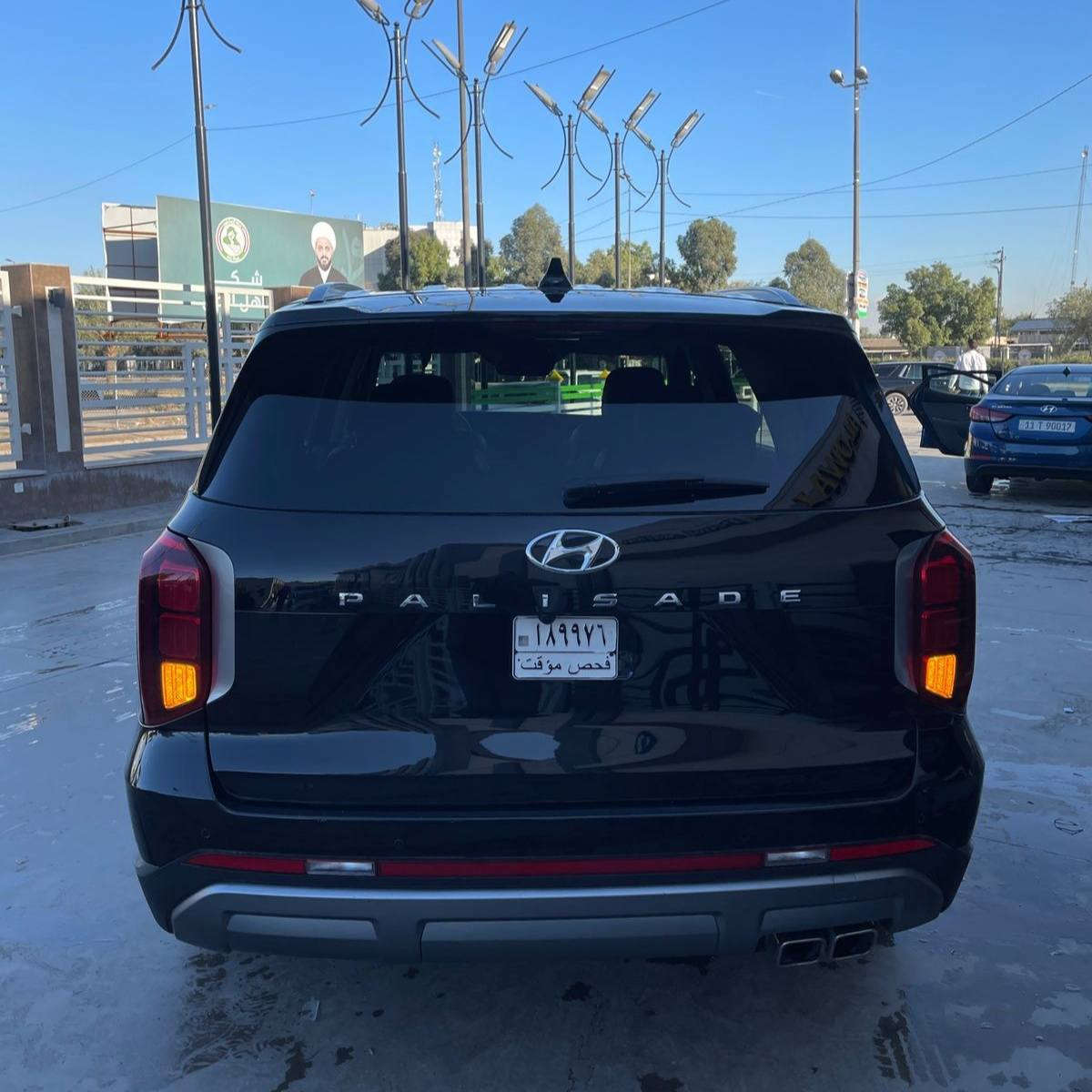 هونداي باليسايد 2024 بسعر مناسب
(‏SEL PREMIUM -فل مواصفات )

المواصفات:
 مكينة 6 سلندر 3800
 كاميرات 360°
 رادارات 360°
 نقطة عمياء + تثبيت مسار
 تدفئة وتبريد مقاعد
 تدفئة ستيرن
 ذاكرة مقاعد
 جنطة كهرباء
 سستم صوت Harman ويل قياس 20
شاشة 12.3 إنج
 فتحة سقف سلايد
 كشنات منفصل VIP
 شاحن لاسلكي
‏ Apple CarPlay & Android Auto لاسلكي

الحالة:
حادث السيارة 3 قطع (بنيد، جاملغ، باب) بدون دواخل

السيارة كتاب شهداء مرقم بغداد
0771 385 7093
***********
بغداد البلديات
