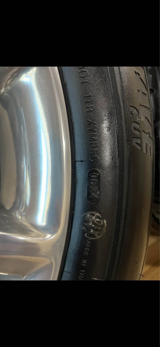 تايه و ويل اصلي شريكه موبر كل جديد كل نضيف
تايه و ويل بيلادي بي كيشه لوك لوك نمونه له جواني و باكي بيعه يب650$ دار بنديهكان, السليمانية


**إذا كنت صاحب هذا الإعلان وتريد حذفه لأي سبب، رجاءا أرسل رسالة إلى الدعم الفني**