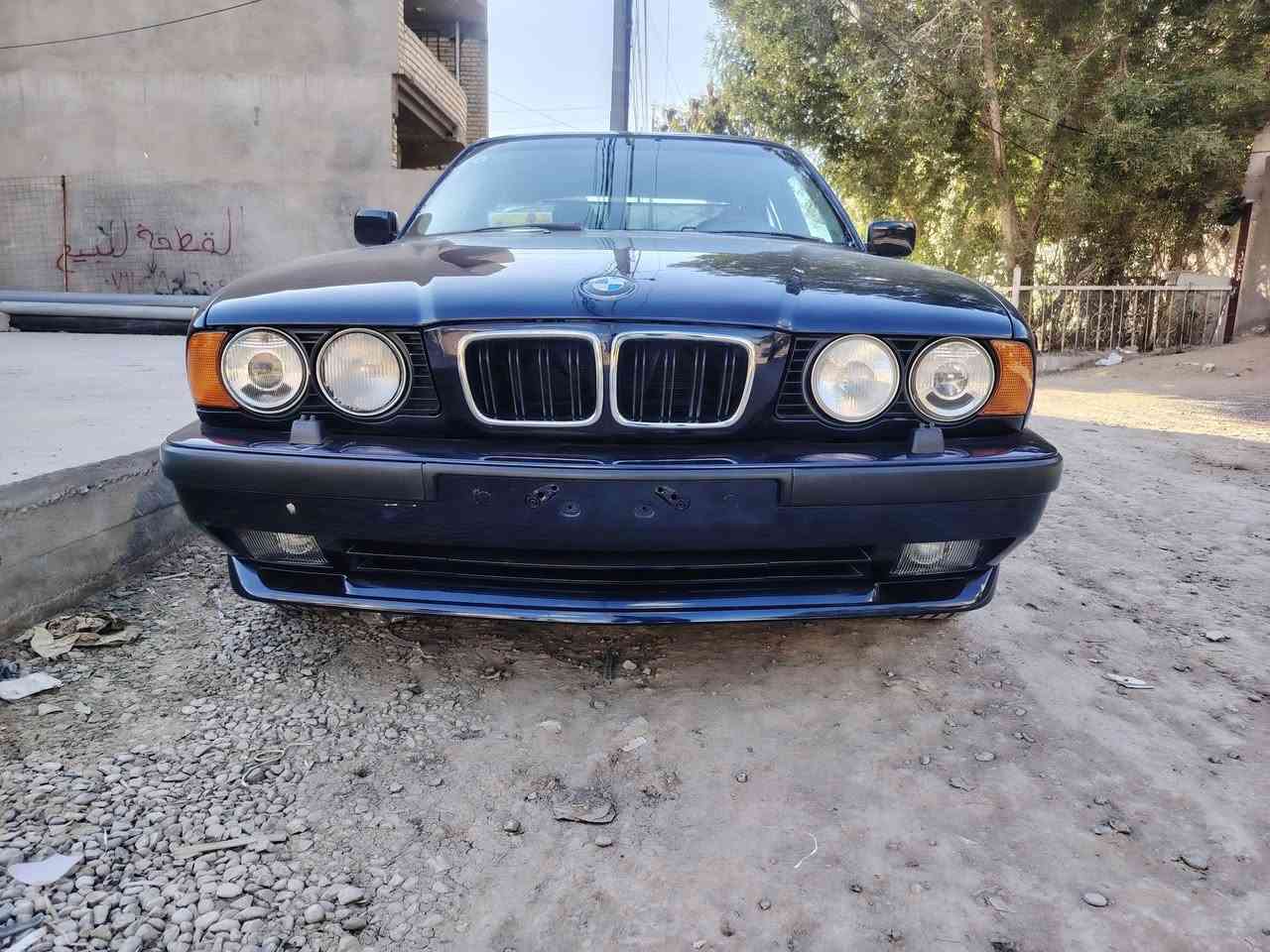 للبيع فقط 535 1992  وارد يابان مكفوله  داخل جلد  السياره واضحه حبايب  بغداد  انكليزي  ترايك للكويت  السعر  60   تفاصيل تعال خاص ادزلك  فيديو للسياره


**إذا كنت صاحب هذا الإعلان وتريد حذفه لأي سبب، رجاءا أرسل رسالة إلى الدعم الفني**