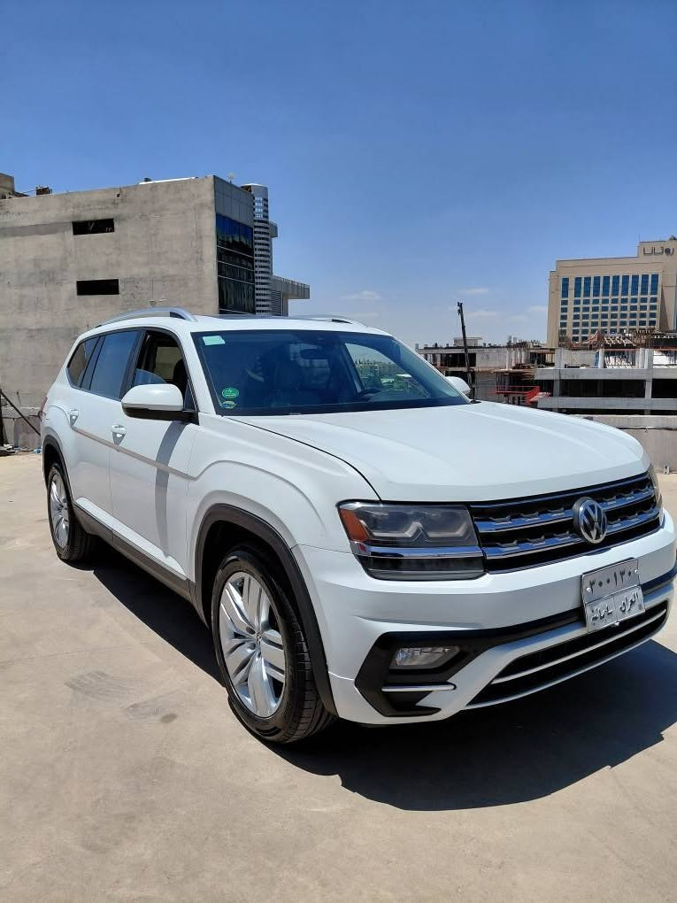 atllas 2019 SEL V6 /4MOTION
ئەتلەس ٢٠١٩ قەپات مواسەفات
 مواسەفات sel 4mation
سپی ناو کرێمی جلد 
پانۆراما
٣ ریز کوشنی ٧ نەفەری 
راداری پێش و دواو ئاوێنە
کوشن و سوکان هیتەر
دەبڵ ئەکسل ٤ مۆد لێخورین
پانۆراما
تەبرید مەرکەزی
کوشن کارەبا و خەزنکردن
دوو شاشە ئەلیکترۆن
مەکینە ٦ بستۆنی ٣.٦ لیتر مەرغوب
٩٩ هەزار میل رۆشتووە
چەندین مواسەفاتی تر
دوو پارچی بۆیاخە بێ ناو گرتن چەمەلەخی پێشەوە  سەکن لەگەڵ چەمەلخی دواوە  
بەس ئێرباکی شانەکان تەقیوە بێ سوکان و داشبوڵ
٤ تاییەی تازەی لەسەرە
رەسمی سۆنەریم داناوە
گێرو مەکینەی بە شەرت
سەیارەکە زۆر تازە ماوەتەوە وەک دقی شەریکە ماڵی دۆستە
نرخی190  وەرەقەو مامەڵێکی زۆر کەم
ناونیشان:سلێمانی
ژ.تەلەفون:*********** السليمانية, العراق
