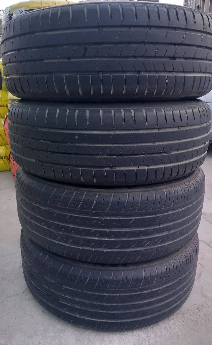 السلام عليكم...تخم ويل كب 16 اصلي فورتي سيراتو  + 4 اطارات 205/55/16....سعر التخم 280 الف 
العنوان:بغداد الجديده
للاتصال:***********
