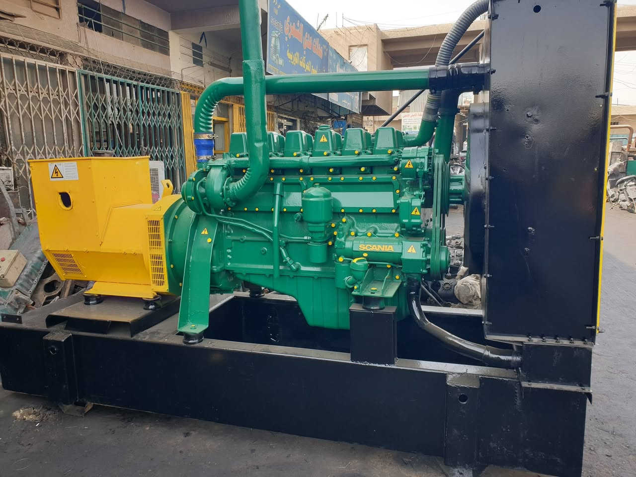 مولدسكانيا دي اس عادي ستندر بدون بخارتوليد ٢٠٠كيفي بلادي شرط عالحمل سعر ٥٨ ورقة ***********
