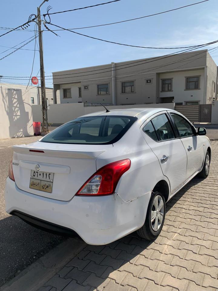 نيسان صني هندية
موديل 2020 ماشية 118// الف 

مگلوبة قبل 5 سنوات 
تعدل بيه ( قماره و جاملغ و بنيد و تكمة السايق ) 

،،،،،،،،

1-تبريد ،، 2-شاصي ،، 3-ميكنة ،، 4-گير 
هذني بيهن كفاله 

الوكالة عليه السيارة رقمه اربيل 

السعر 72 ورقة   💟  قفل 

صار 5 سنين ما داخله صناعي 👍

***********
