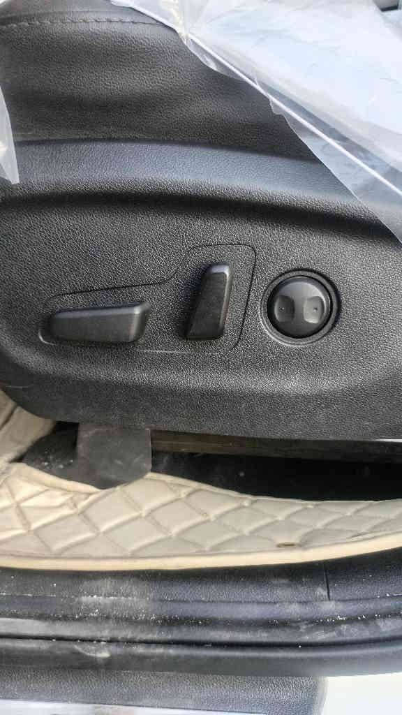 سلام عليكم
سورنتو  خليجي

موديل 2020    

1 لون ابيض 🏳

2 ماشية 76000الف  حقيقي
مواصفات 

3 حساس امامي خلفي 

4 صندوق كهرباء 

5 كامرة خلفية دوارة 

 6 .7 راكب 

8 مقاعد جلد 

9 مقاعد امامية كهرباء

10 6 سلندر 3.5

11 مري شفط
 
12 لد نهاري وبلدعامية بلادي مو تركيب 

13  4انضمة قيادة 

ملاحضى  السيارة كفالة عامة كير ومكينة وكشر 
عدة اكو تكحيل كارت باب الراكب الامامي 
السعر 27000الف وبيهة مجال 
عنوان بغداد مدينة الصدر 
***********
