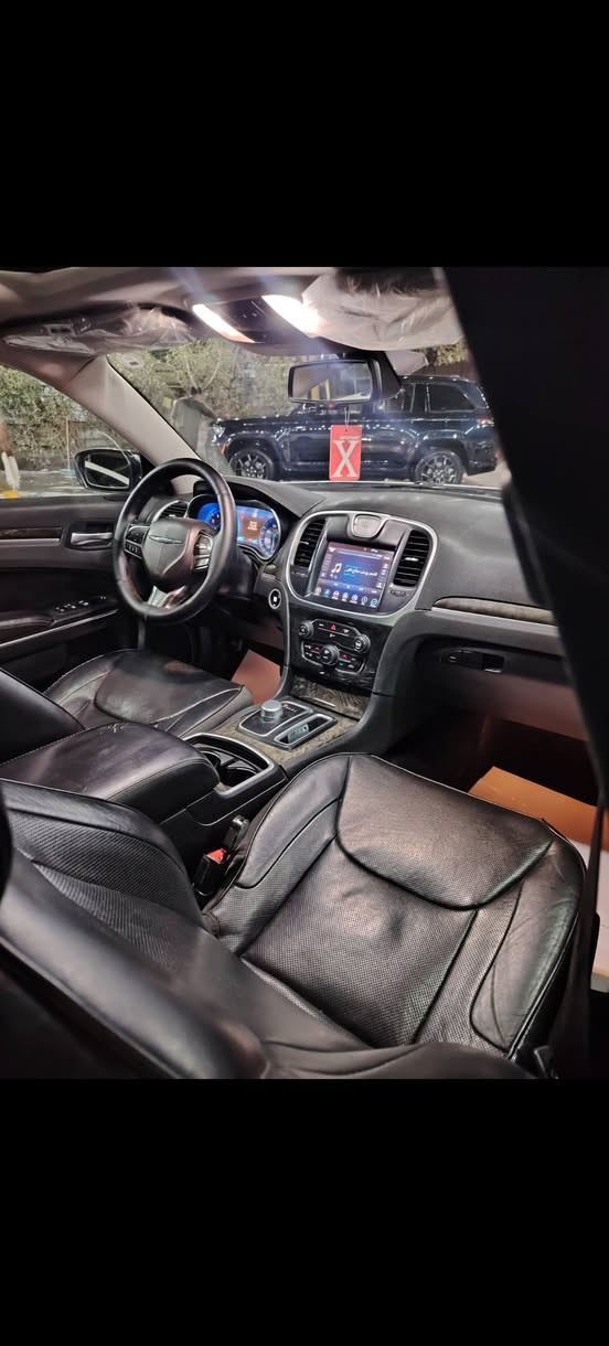 سلام عليكم
اوباما c300 فول مواصفات c موديل 2017 رقم أربيل الجديد بسمي كلين بدون صبغ بدون حادث مكانين تعديل بارد وما مبين 
بنوراما
بردة خلفيه
كشنات تدفئه تبريد
مري قلاب 
خزن مميوري 
ستيرن تدفئه
ستيرن كهرباء 
سيارة جديده ومبيه اي نقص 
العنواب بغداد 
الهاتف: ***********
