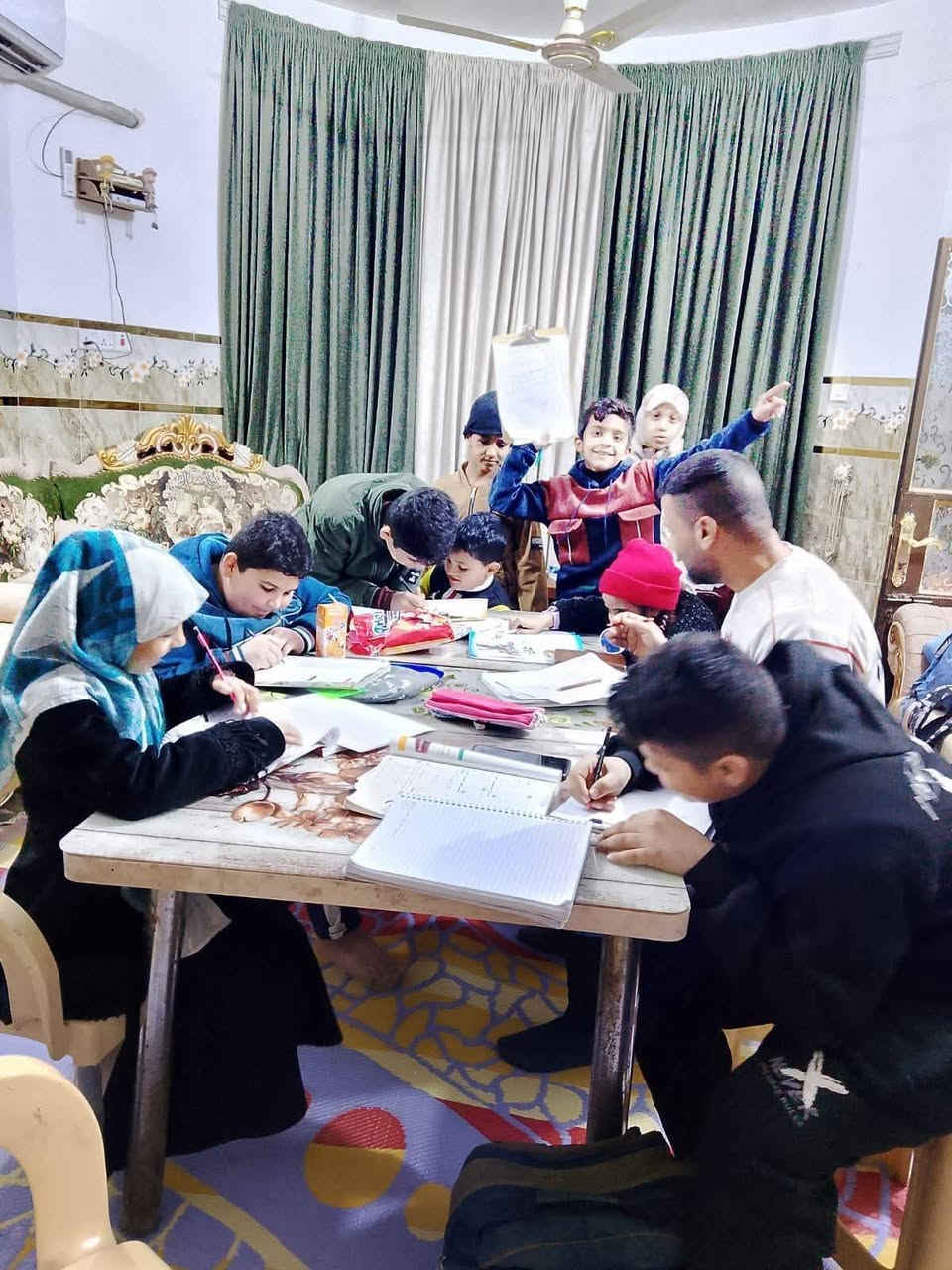نجاحكم يسعدنا 💐🌷
نستقبل تلاميذنا وتلميذاتنا الأعزاء في مركز نور الهدى من الصف الأول للسادس الابتدائية لكافه المواد ماعدا الإنكليزي من متابعه يوميه مستمره ع مدار الأسبوع ماعدا الجمعه استراحتنا مع التقويه وحل الواجب والتدريبات مع الحروف والمقاطع والكلمات بالطريقه المقطيعة للصفوف الاوليه يوجد مكان خاص للدراسه ولكلا الجنسين وكذلك امتحان الدور الثاني 
العنوان طوريج الجمعيه فرع البو اسيود فرع الشهيد لبيب او فرع مكتبه
للاستفسار الاتصال على الرقم ***********// ***********
