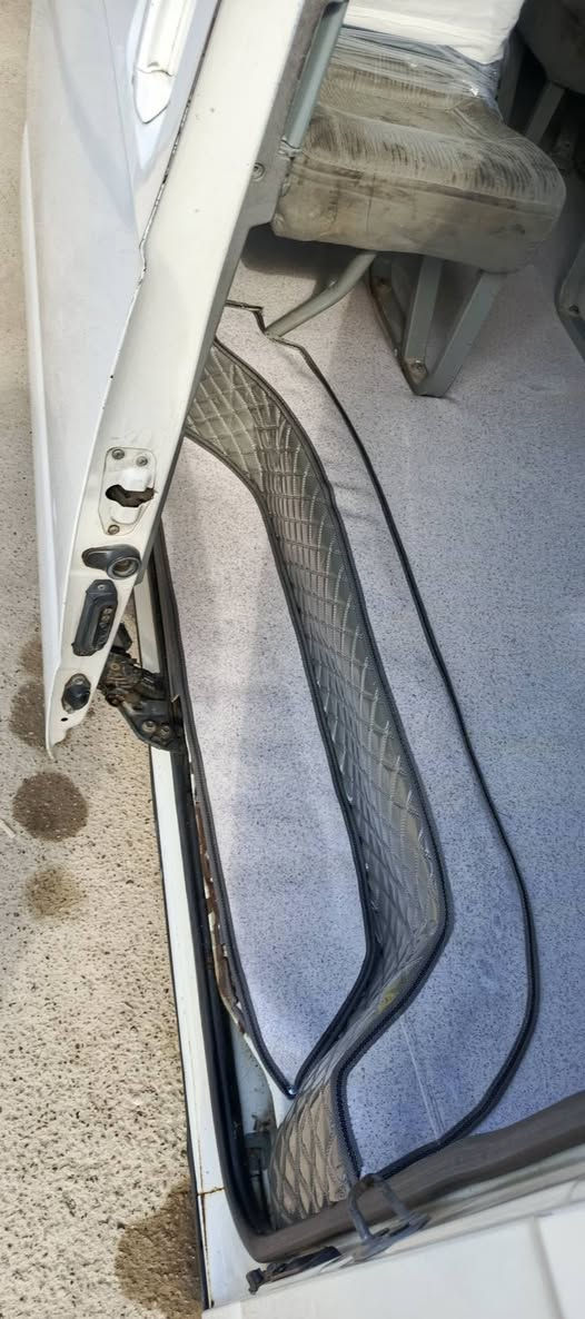 جنبي 2019 دخول 2022 حرة  السيارة على وضع الشركة باسمي خط وبحث علاوي محمودية رقم بغداد بية طخة بسيطة وبعدهي على وضعهة موضحة بلصورة تخم تاير دوشمة جديدة مكان المحمودية ناحية الرشيد السعر 183 وبيهة مجال رقمي 
***********
