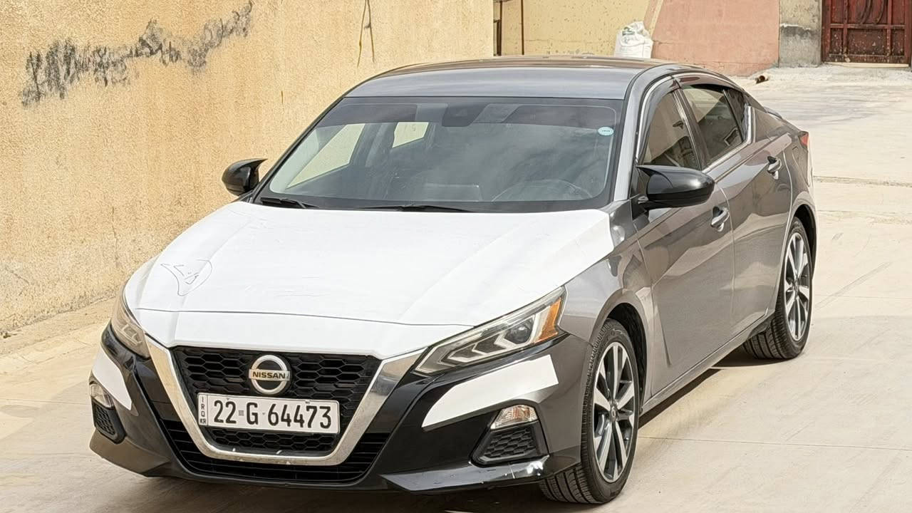 سلام عليكم
للبيع 
نيسان التيما 
موديل 2019
مواصفات SR
جلد 
شاشه 
تحكم ستيرن 
رادارات 
تشغيل عن بعد 
ويل كب 
صور السونر و الضرر بل منشور 
ايرباكات سليمه 

تخم تايرات جديد 
صدر امامي خلفي جيد 
سعر 118 وبي مجال 
مكان السيارة دياله خانقين 
***********
