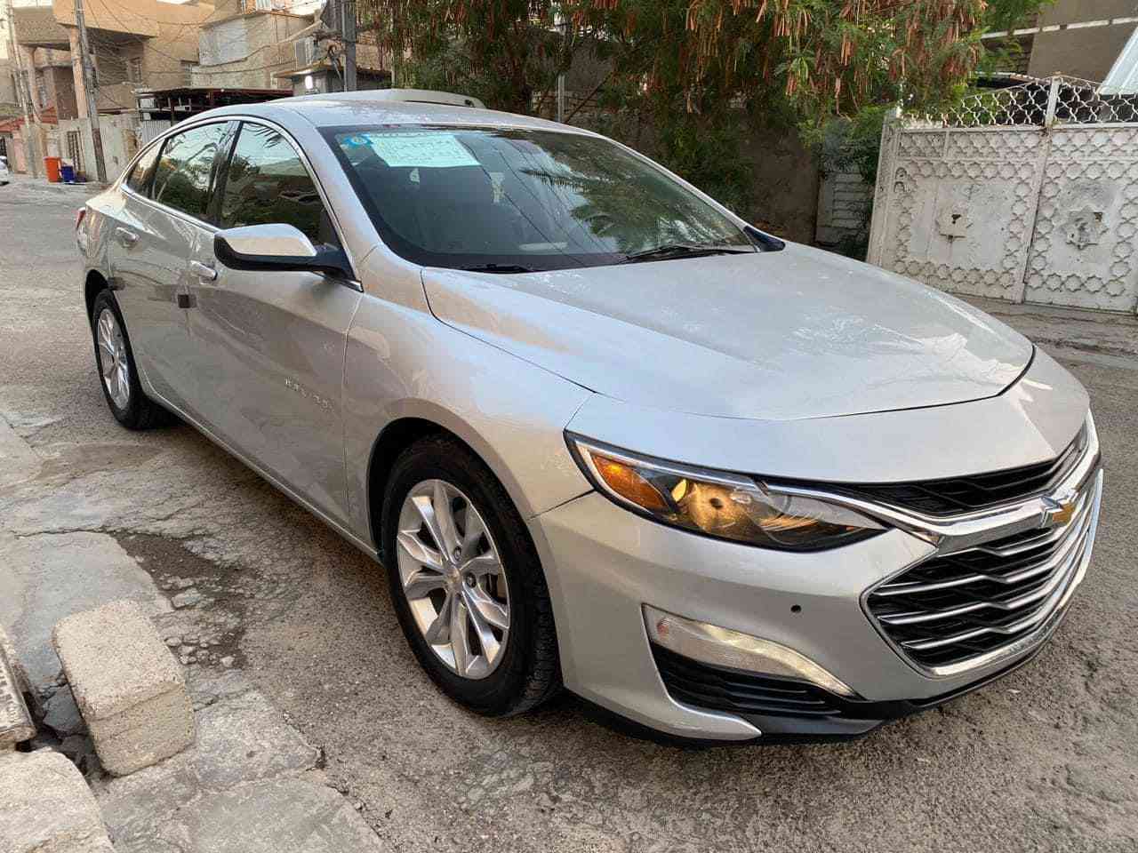 ماليبو LT 2020
مصبوغه عام
سيارة نظيفة وجديدة (ما ناقصها شي)
حادثها بسيط
مواصفات LT (معروفة)
بصمة فتح ابواب + بصمة تشغيل
 تحكمات ستيرن كامله 
لد خلفي وامامي
كشنات مخمل
شاشة كبيرة
مرقم بغدا
⚙️ محرك 1.5 تيربو
📏 ماشية 29 ألف ميل حقيقي
🛞 ويل كب حجم 18
📸 كامرة خلفية دوارة وي الستيرن
🪑 تحكم كهربائي لكرسي السائق
وموصفات اخرى معروفه
سعر 94 
مكلف بل نشر 
 رقم صاحبهه 
***********
