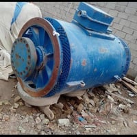 مضخات للبيع عدد سبعه جديد + ثلاث ماطورات جديد07705366268