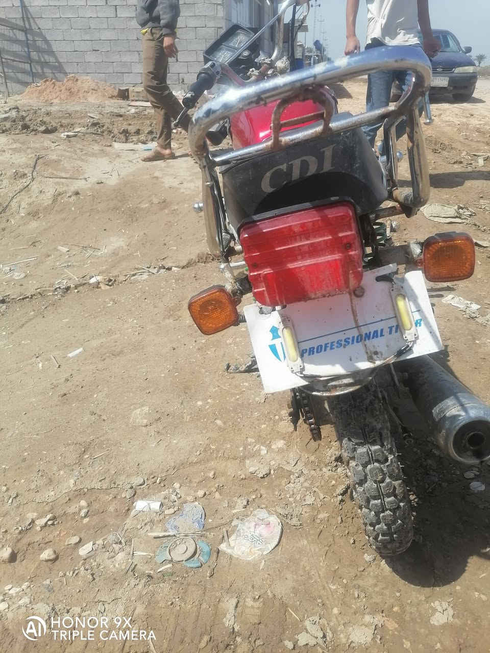 سلام عليكم  تايكر للبيع موديل 2017 بدون  سعر 250 وبيها مجال


**إذا كنت صاحب هذا الإعلان وتريد حذفه لأي سبب، رجاءا أرسل رسالة إلى الدعم الفني**