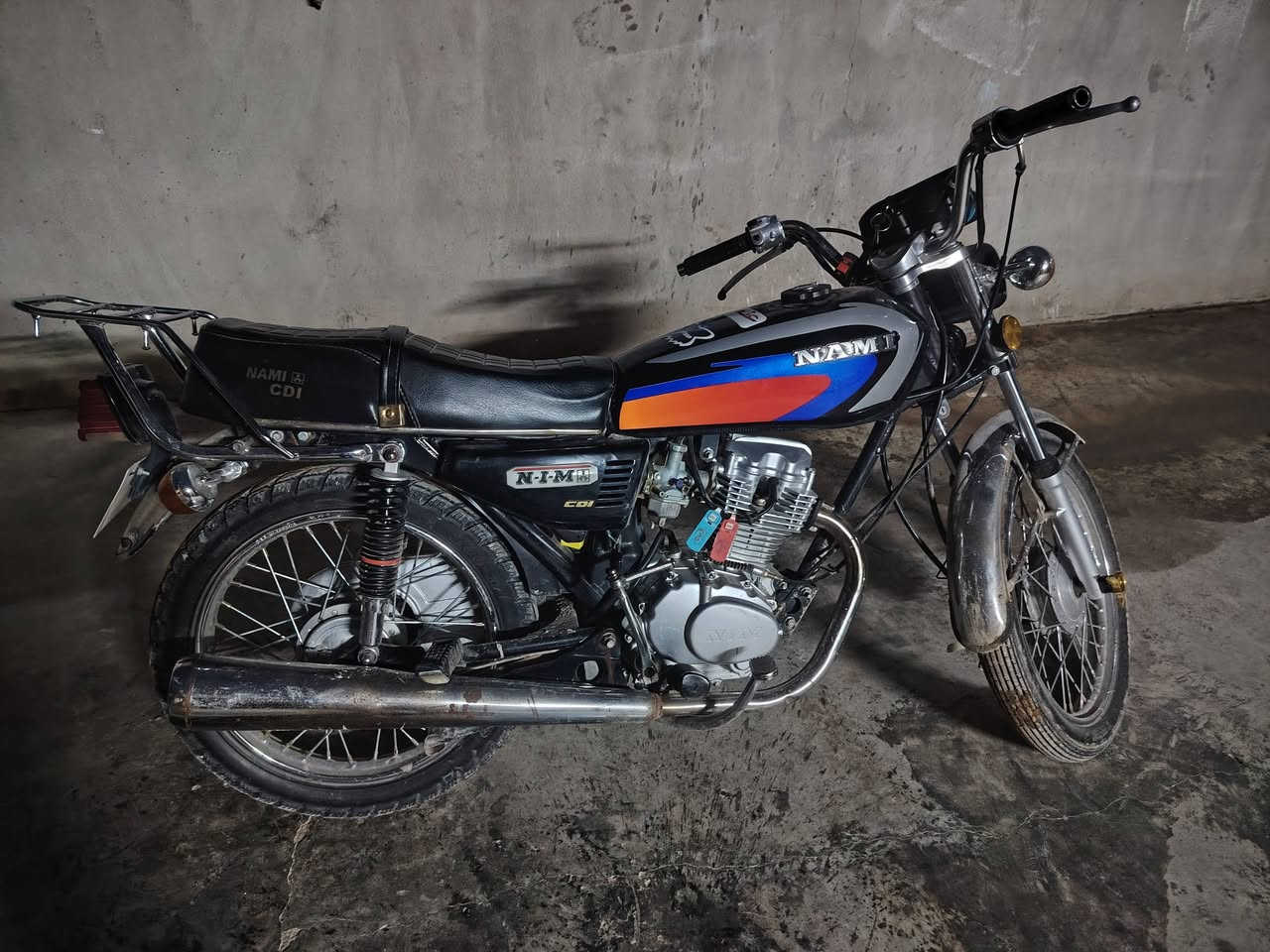 سلام عليكم  دراجه نامه موديل 22 محرك مبدل بي بس بستم، دراجه خير من الله الدراجه شويه متروكه نبيع 475وبيه مجال مكاني ديالى خالص قريت سعديت الشط الموشراي لا يعلق وذا ترهم مراوس بسيفان ونطي فرق عادي ***********
