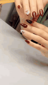 ⛄️🎄عروض رأس السنة من أيلين بيوتي ✨🎁 ​ ​🥳 سهرة رأس السنة تحتاج أظافر ور...