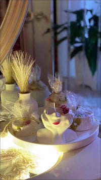 تحفيات حجرية • شموع معطّرة • النجف