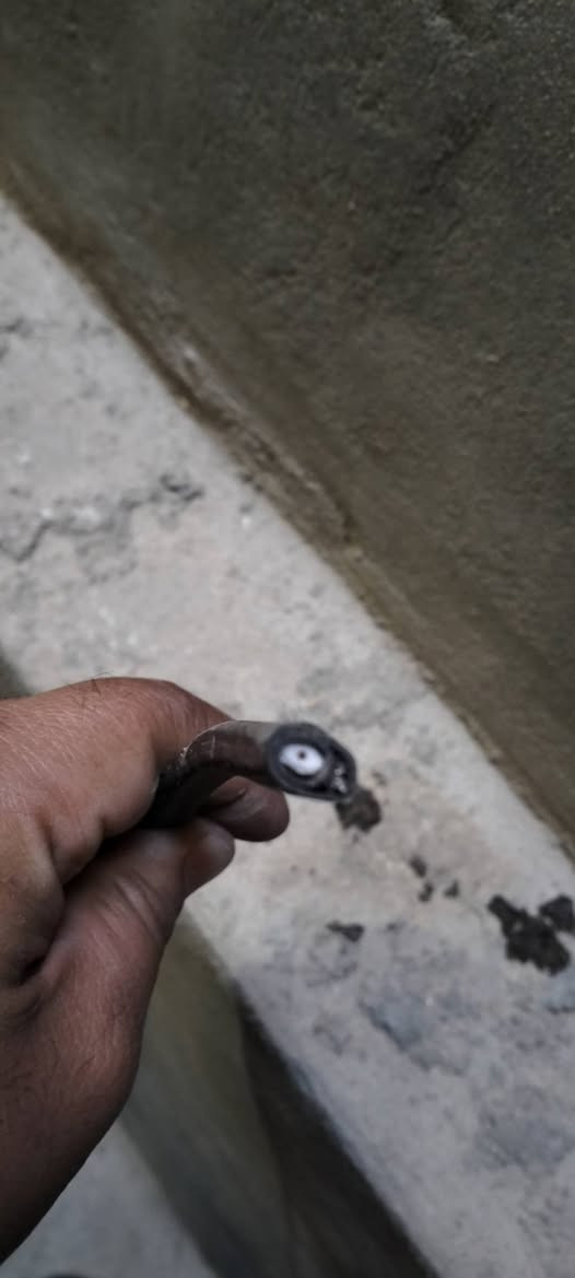 السلام عليكم
من فضلكم عندي كامرات جدد دهوة اشتريتهن لبيتي وتالي ماشديتهن  بسبب ضرف طارئ وبعدهن جدد بلباكيت ماستخدتهن وصاحب المكتب مارجعن 
شترتهن قبل شهر 

كامرة 2 ميكا دهوة فول كلر =عدد3/ عدسة /2.8
سعر الكامرة 25 الف 
كامرة 5 ميكا فول كلر حساس سمارت = 3 /عدسة =3.6
سعر الواحدة /35 الف 
كامرة فول كلر ماكس عين السمكة /1
35 الف 
ديفي ار 5 ميكا /8 جنل /1 /
سعر 110 الف 
هارد 2 تيرةاصلي بنفسجي /75 الف
مشاهدة وتحكم  HDMI /60 متر/50 الف
UPS كومبوس راسينك اصلي يشغل 4 ساعات القوة /
/17600/
55 الف 
واير مسلح دائرة 250 متر نحاس 90% ماركة TCS 
120 الف 
ذراع عوجية L متحرك من 60/120 سنتيم
ذراع نفسة 60 سنيتم متحرك + مسطرة الذراع
فيش مشاهدة وكهرباء 15+15
بوكسات أستراحة بلاستك /6

يشهد الله كلفني 625 الف 
وانته حط سعر بليرضي الله 
بس واتساب ***********
