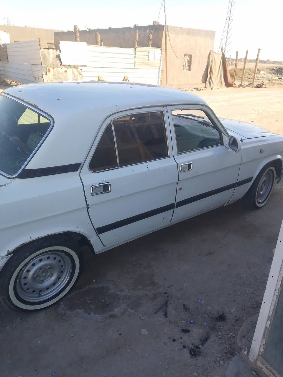 فول  للبيع السعر ب 28 يريدها خابرني 
***********
