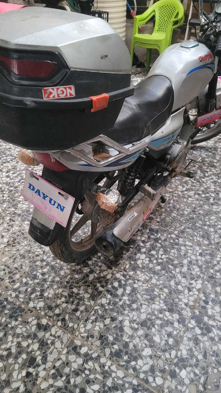 دايوان ٢٠١٨ نظيفه اي نقص ماكو اوراق اصوليه من مكتب حسين سعر ٧٥٠ الف ***********
