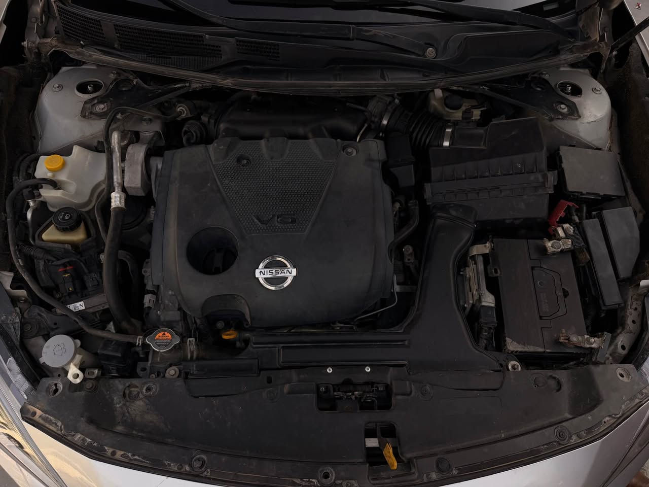 ‎ببلاش للبيع أنظف نيسان ماكسيما موديل 2017 nissan maxima
‎ SV
‎محرك V6 حجم 3500 رقم سليمانية تحويل او وكالة حاضر سنوية جديدة لغاية شهر العاشر 2028مبدل هايدروليك گير جديد + باتري جديد ابو ضمان سنة
‎ المواصفات : بصمات ثنين 
ثلاث أنظمة قيادة سبورت إيكو نورمال
‎كشنات جلد
‎كشن كهرباء سائق + سكن
‎كشن هيتر سائق + سكن
‎تبريد قطعتين
كاميرة خلفية ‎دوارة + شاشة كبيرة كار بلي + خرائط Gps
‎ويل حجم 18
‎تشغيل عن بعد
‎كروز سرعة تحكم ستيرن 
اشارات بالمري تحديد مسار
‎اشارات ترحيب منظومة زنون أصلية 
‎ليدات امامية
‎ماوس تحكم شاشة
‎بصمة تشغيل
‎ وبصمة ابواب وباقي المواصفات معروفة 
تايرات جديدة وباتري جديد ابو السنة ضمان
 مكينة گير تبريد كهربائيات كلها مكفولة بشرط الفحص
‎ماشية 82 الف ميل حقيقي وقابل للزيادة 
الضرر  : بونيد وجامرلغ الامامي فقط بدون دواخل وشبر بارد يم قبغ البانزين صور السونار وصور الضرر ورقم الشاصي مرفق وية المنشور ايرباك ستيرن فقط ومرجع بلاد سستم
‎السعر  127 وبيها مجال   
‎رقم 📞***********
مكان السيارة قضاء كلار خناقين, ديالى
