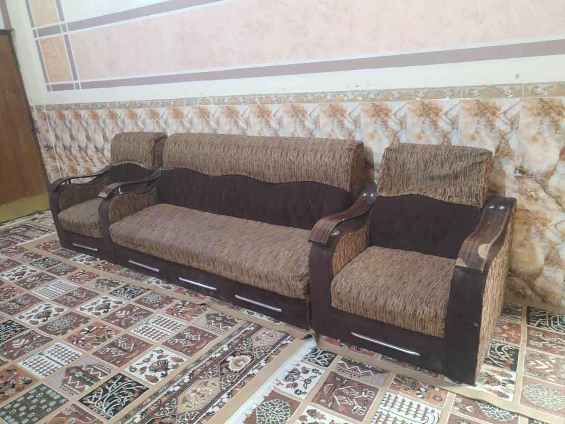 تخم قنفات البيع  اليريده يجي خاص او يتصل على الرقم ***********  ب١٥٠ وبيه مجال عمارة, ميسان
