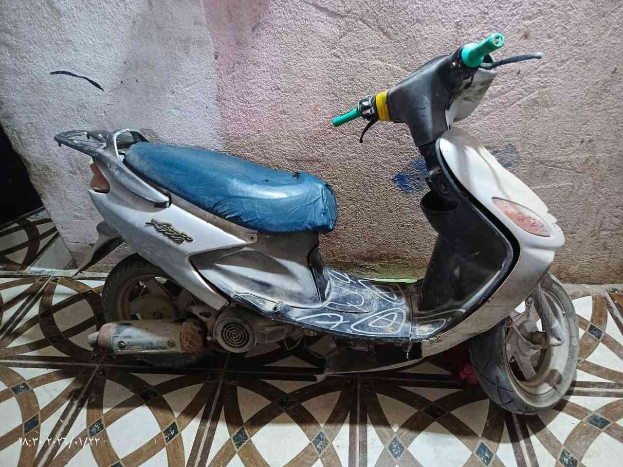 اكزز ياباني السعر 150... دراجه نقصه كابريته مختنكه وكزوز طاك فقط...  مكاني بصره ابي الخصيب ***********
